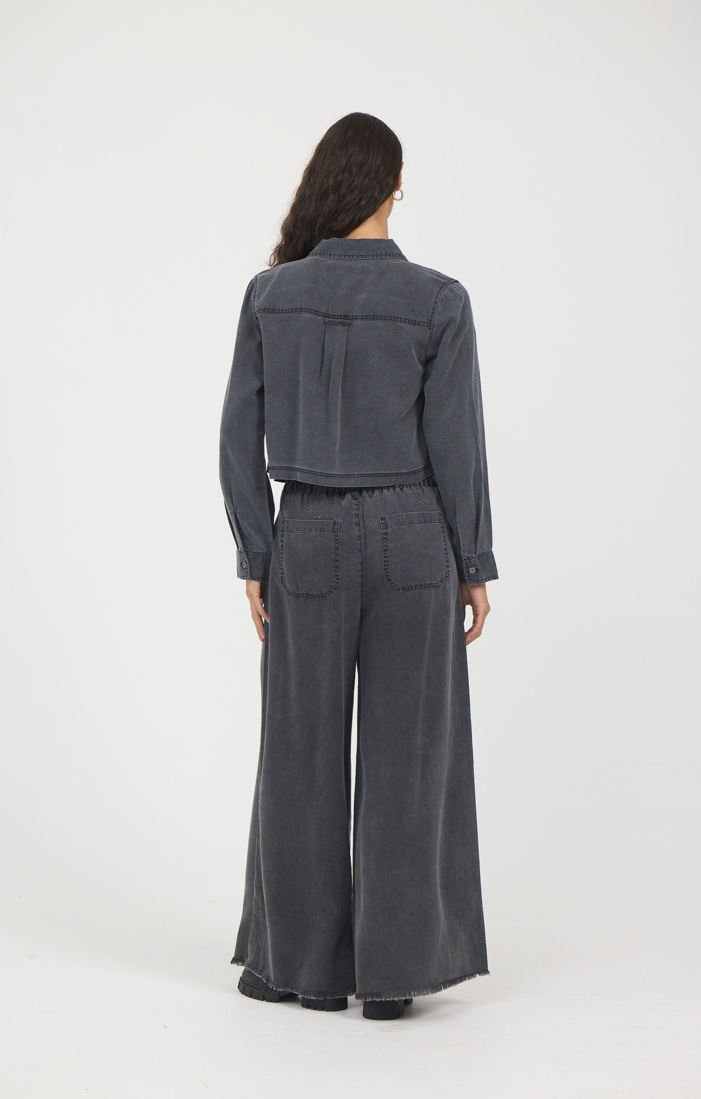 Charcoal Vintage Havana Tencel Button Down