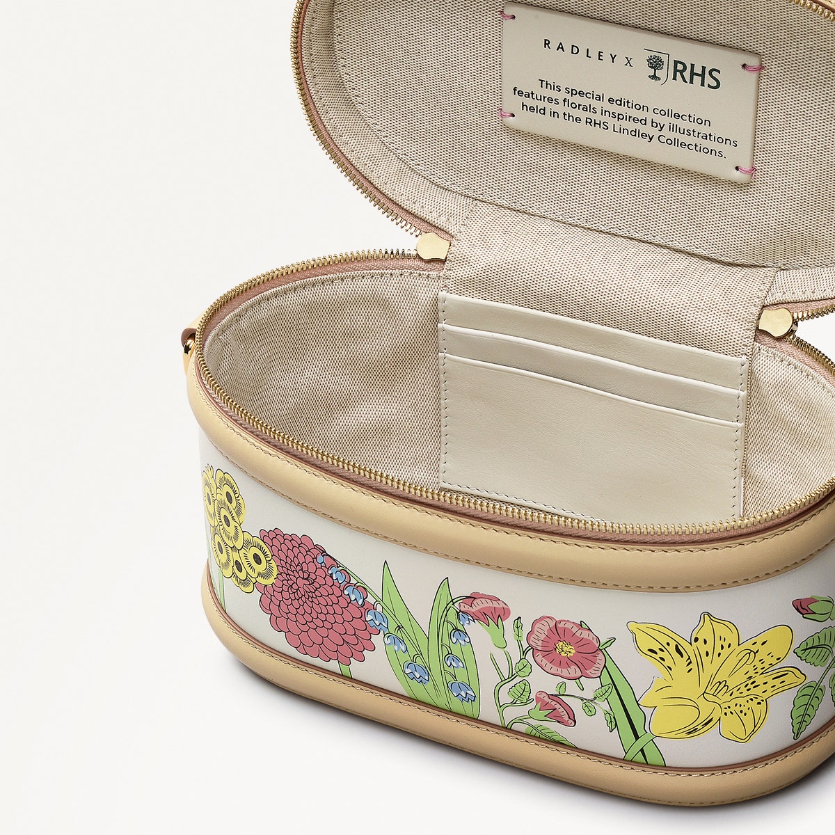 Radley London Chalk Small Zip Around Cross Body Bag