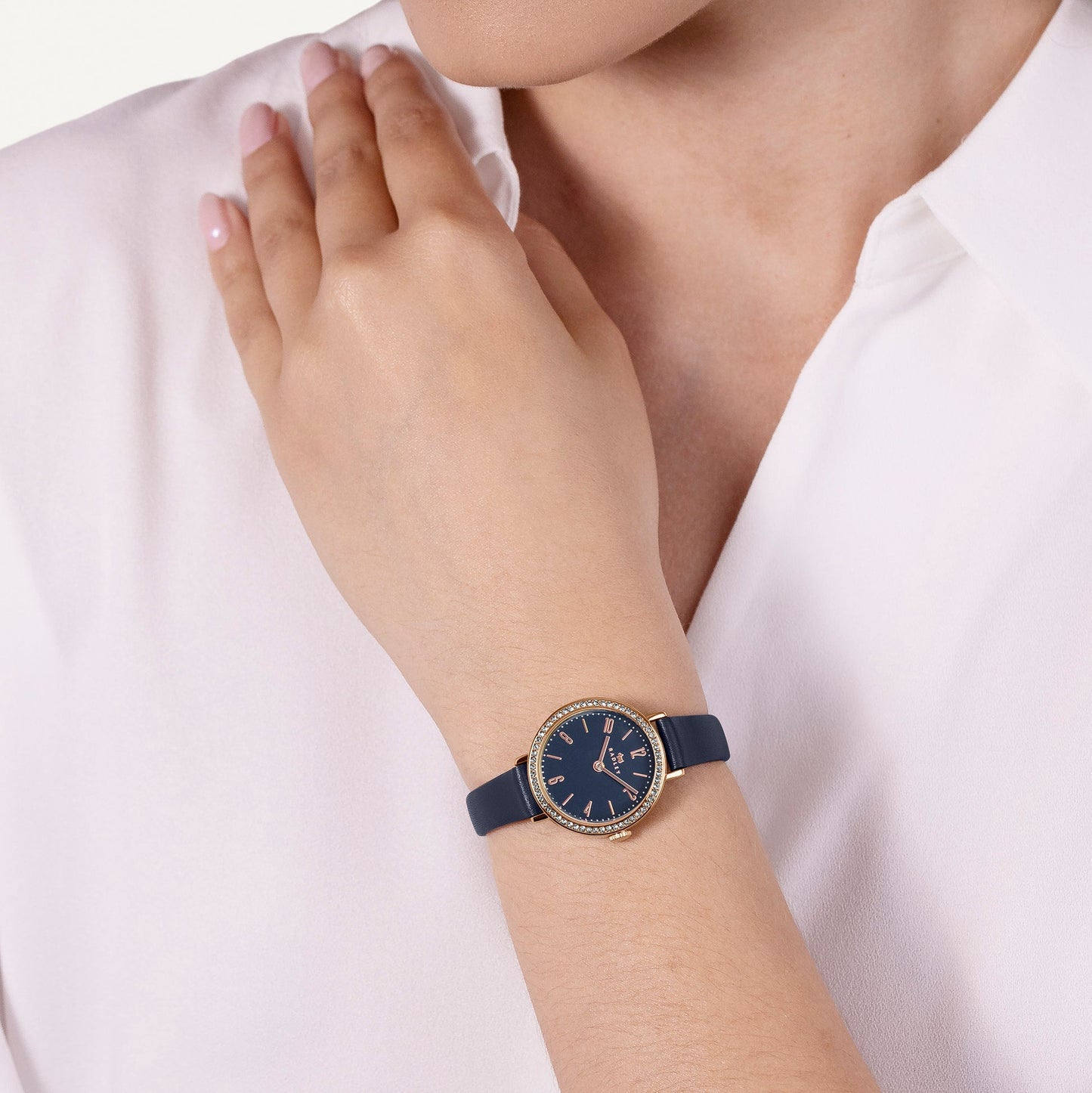 Radley London Windsor Lane 26Mm With Leather Strap Watch Navy - RY21914A