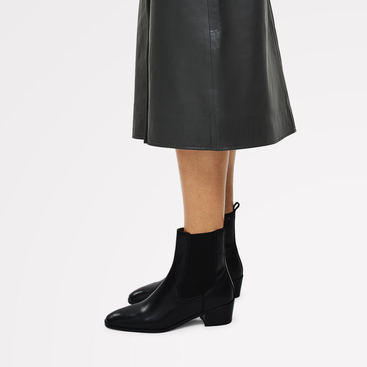 Radley London Black Lingfield Road Casual Chelsea Boot