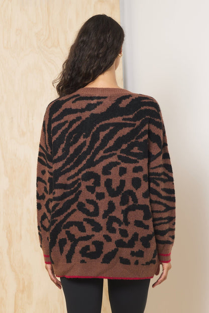 Wild Caramer w/ Red Vintage Havana V Neck Jacquard Sweater