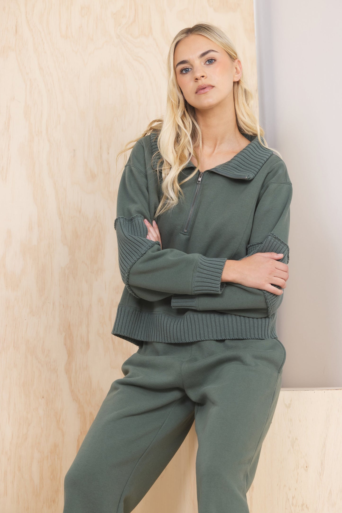 Vintage Havana Olive Fleece 2-Piece Set
