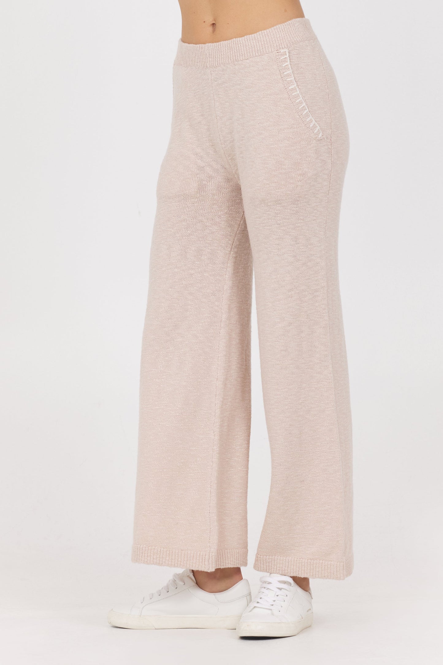 Summer Sand with White Vintage Havana Knit Pants w/ Whipstitch