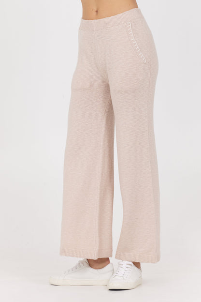 Summer Sand with White Vintage Havana Knit Pants w/ Whipstitch