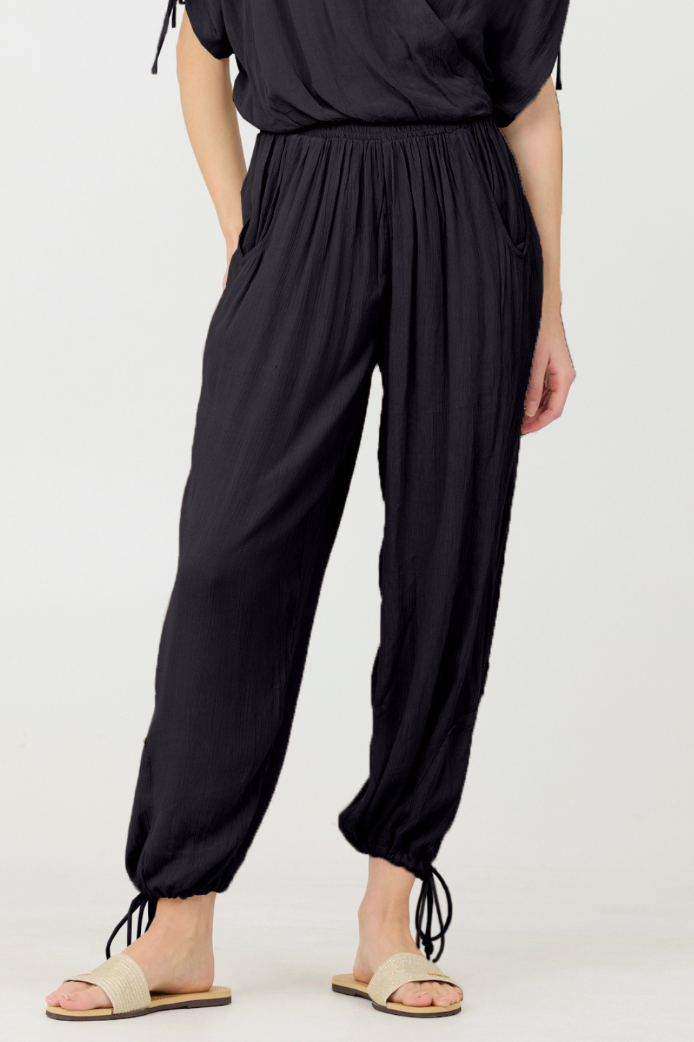 Black Vintage Havana Black Rayon Crinkle Bottom Pants