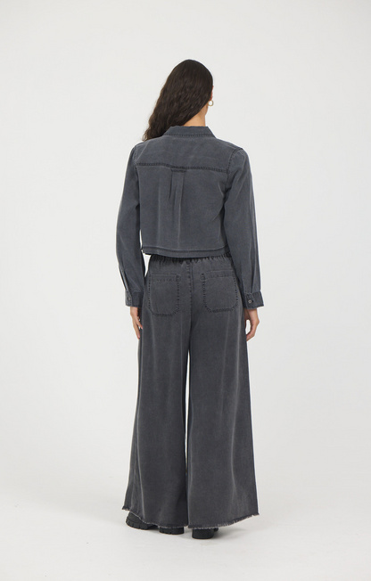 Charcoal Vintage Havana Tencel Button Down