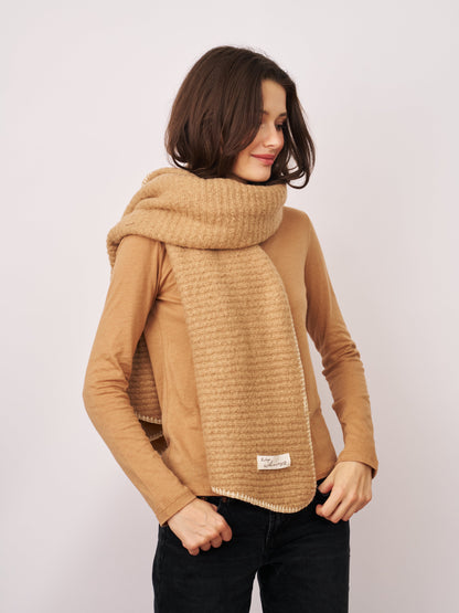 Wheat/Ivory Vintage Havana BLANKET STITCH KNIT SCARF - WHEAT/IVORY