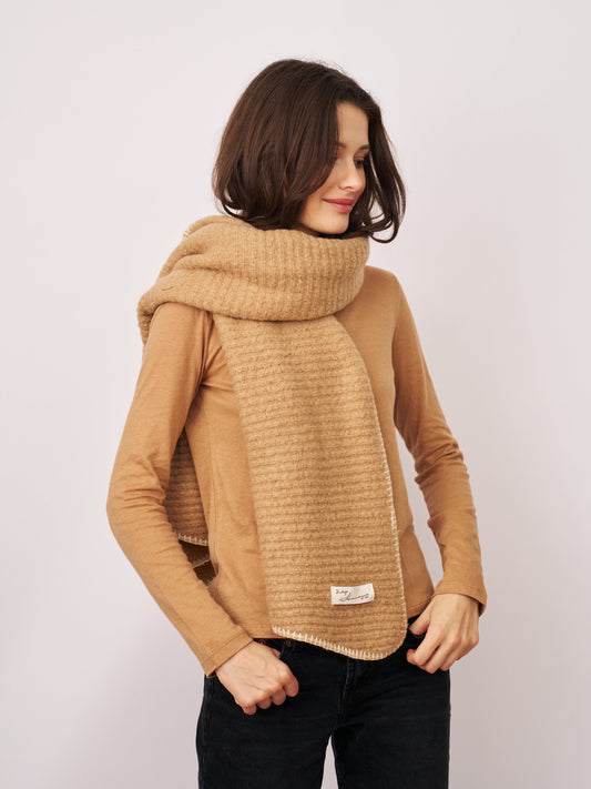 Wheat/Ivory Vintage Havana BLANKET STITCH KNIT SCARF - WHEAT/IVORY