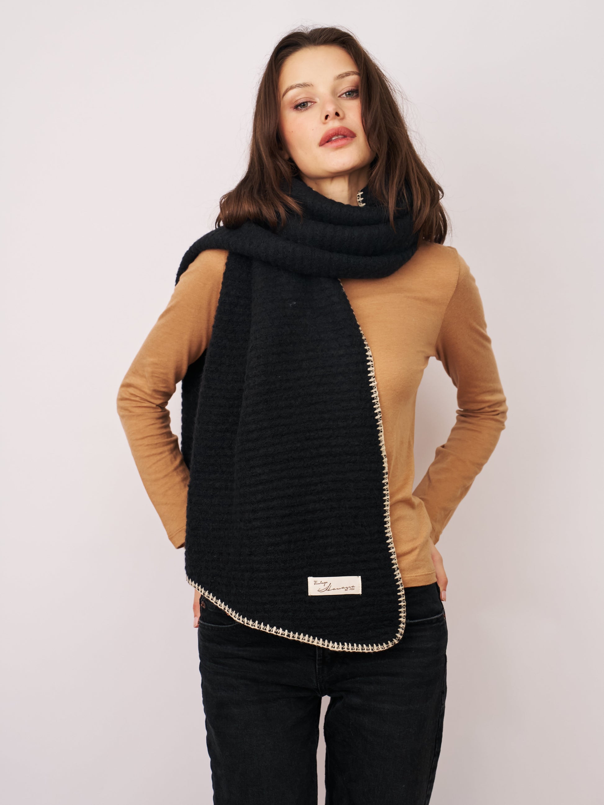 Black/Ivory Vintage Havana BLANKET STITCH KNIT SCARF - BLACK/IVORY