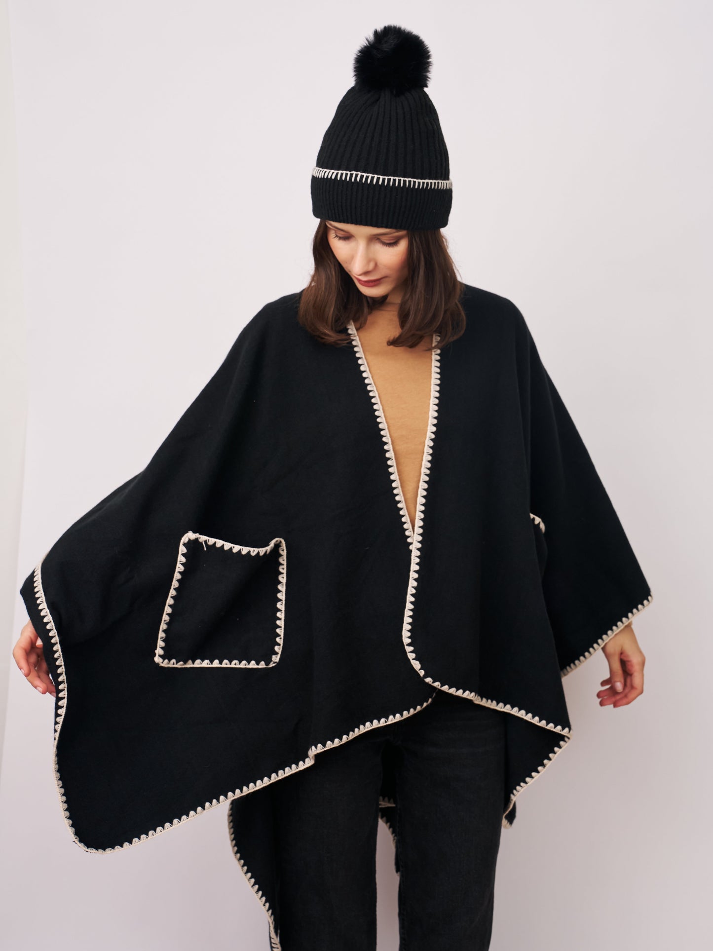 Black/Ivory Vintage Havana WHIPSTITCH RUANA WITH POCKETS