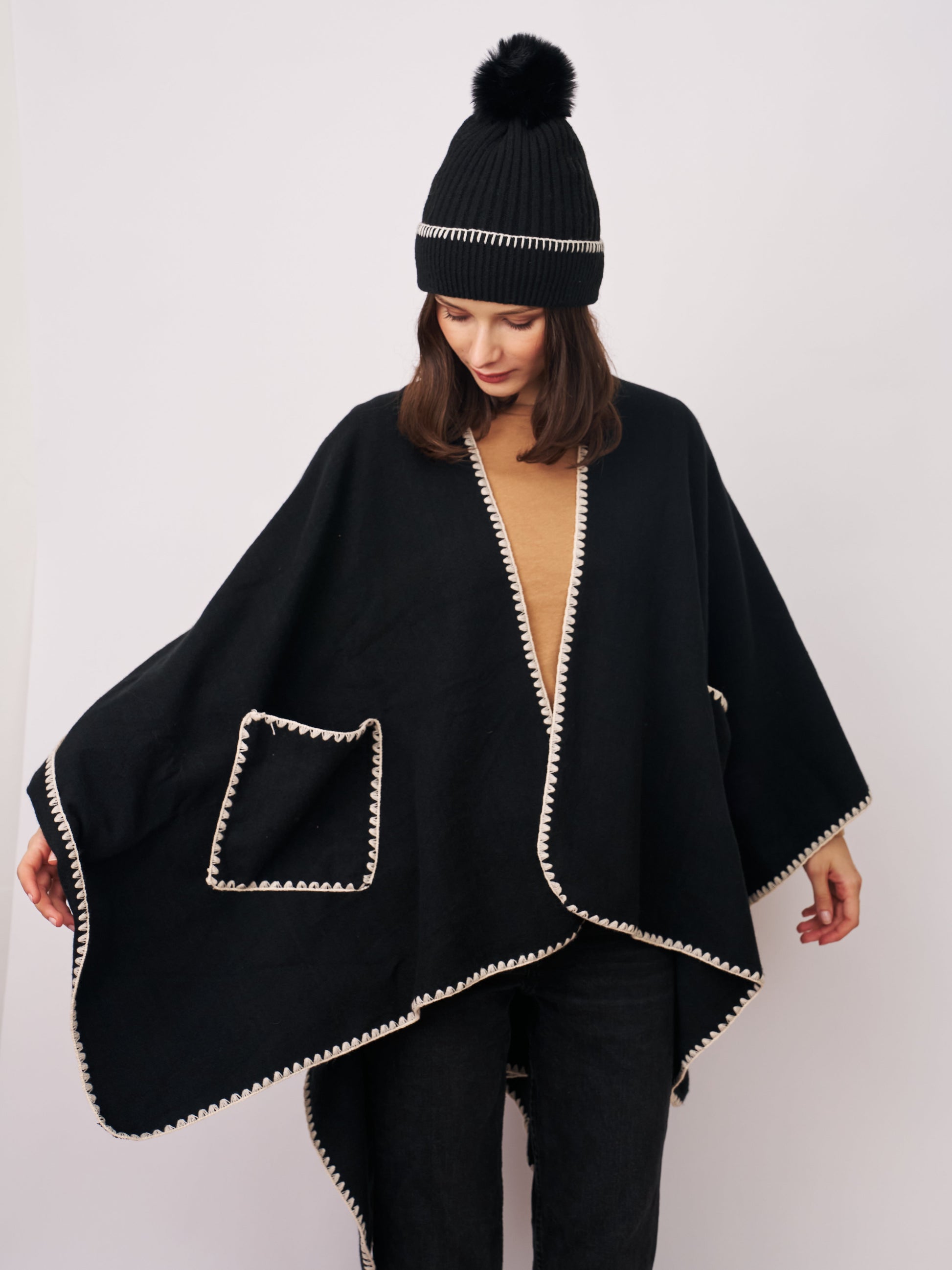 Black/Ivory Vintage Havana WHIPSTITCH RUANA WITH POCKETS