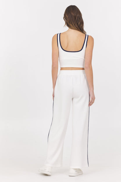 White with Navy Vintage Havana White Navy Cloud w/ Piping Tank