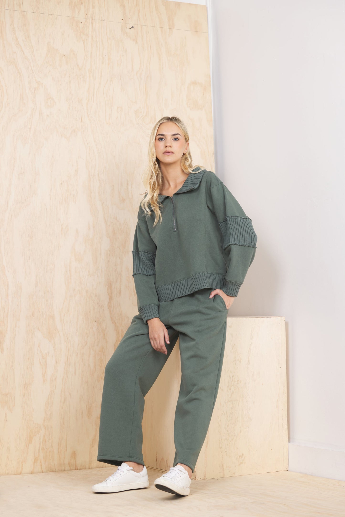 Olive Vintage Havana Fleece Pant with Rib Waistband - Olive