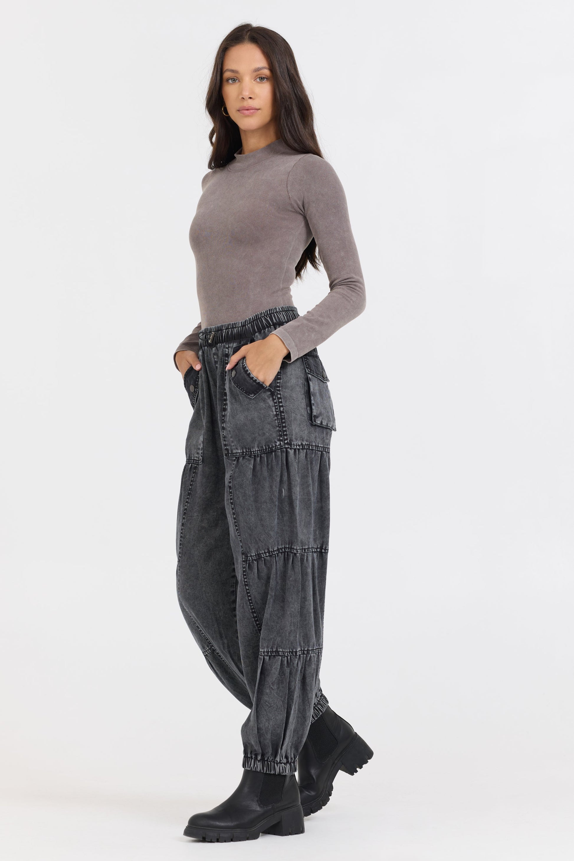 Washed Taupe Vintage Havana Washed Taupe Seamless Mock Neck Top